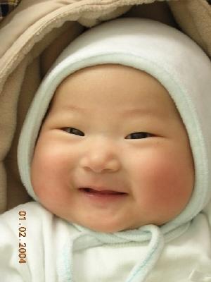 fat babies wallpapers. Fat babies have no pride. Awesomely bad photo. Fat Baby 6